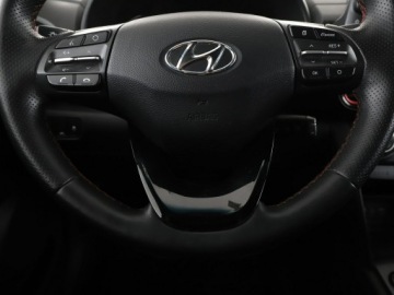 Hyundai Kona I Crossover 1.6 T-GDI 177KM 2018 Hyundai Kona 4x4 automat skóra navi klima auto, zdjęcie 20