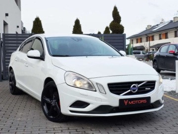 Volvo S60 II Sedan 2.0 D3 163KM 2012 Volvo S60 ___R-Design___2.0 D4 163KM___Bi-Xenon Skora Navi Alu18 Black___, zdjęcie 15
