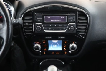 Nissan Juke I SUV Facelifting 1.2 DIG-T (Euro 6) 115KM 2016 Nissan Juke 1.2 DIG-T, Salon Polska, Serwis ASO, zdjęcie 12