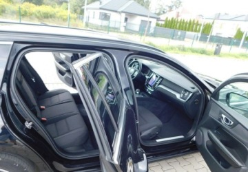 Volvo V60 II  2021 Volvo V60 z Gwarancja Bezwypadkowy Model 2022r 2.0 Benzyna 197KM, zdjęcie 5