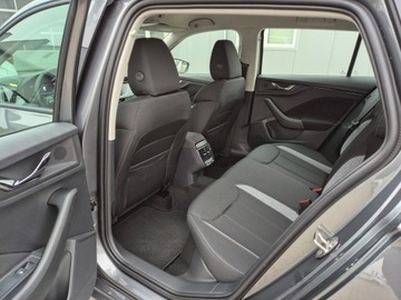 Skoda Scala Hatchback Facelifting 1.0 TSI 115KM 2025 Skoda Scala Edition 130 1.0 TSI DSG Auto z placu, zdjęcie 9