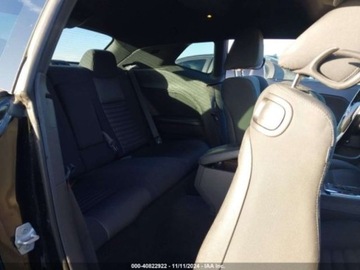 Dodge Challenger III 2012 Dodge Challenger 2012 Dodge Challenger SXT 3.6 Benzyna 305KM, zdjęcie 10