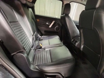 Land Rover Discovery Sport 2021 Land Rover Discovery Sport 2021r., SE, 2.0L, od ubezpieczalni 2.0 Benzyna, zdjęcie 9