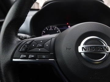 Nissan Juke II Crossover 1.0 DIG-T 117KM 2020 Nissan Juke 1.0 DIG-T, Salon Polska, Serwis ASO, zdjęcie 17