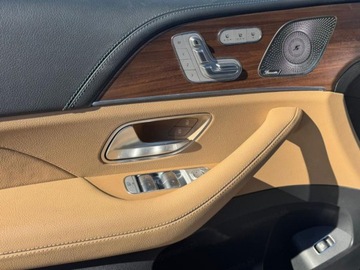 Mercedes GLS X167 SUV Facelifting 3.0 450d 367KM 2025 MERCEDES-BENZ GLS 450 d 4-MATIC AMG Line 3.0 (367KM) 2025, zdjęcie 12