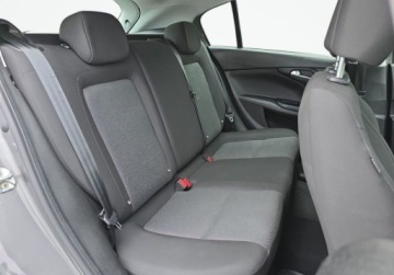 Fiat Tipo II Sedan 1.4 95KM 2019 Fiat Tipo Tipo 1.4 16v Pop Salon PL Instalacja LPG Niski przebieg Bluetooth, zdjęcie 15