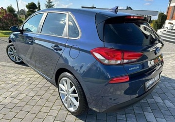 Hyundai i30 III Hatchback 1.6 CRDI DPF 110KM 2018 Hyundai i30 1.6 CRDI Bogate Wyposazenie Serwis Zadbany 1-Wlasc Polecam, zdjęcie 2