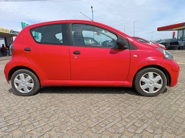 Toyota Aygo I Hatchback 3d 1.0 VVT-i 68KM 2009 Toyota Aygo 1,0 benzyna 68KM, zdjęcie 16