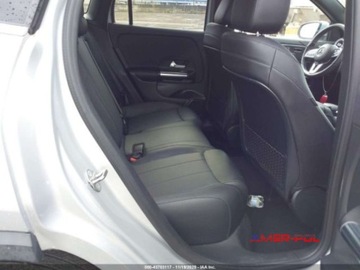 Mercedes GLA II 2021 Mercedes-Benz GLA 2021 r.,2,0L 250 4 MATIC 2.0 Benzyna 221KM, zdjęcie 10