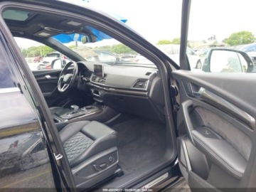 Audi SQ5 2018 Audi SQ5 3.0t Premium Plus 2018 3.0 Benzyna 354KM, zdjęcie 9