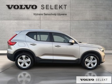 Volvo XC40 Crossover Facelifting 2.0 B3 163KM 2022 Volvo XC 40 XC40 B3 Core aut, Pakiet park assist,, zdjęcie 6