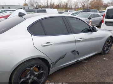 Alfa Romeo Giulia II Sedan 2.0 TBi 280KM 2017 Alfa Romeo Giulia 2017 r., 2,0L GIULIA TI AWD 2.0 Benzyna 280KM, zdjęcie 9