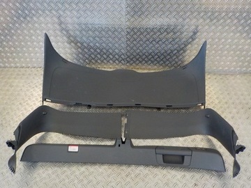 MERCEDES GLA W156 TAPICERKA KLAPY TYŁ TYLNA