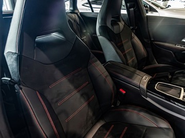 Mercedes CLA C118/X118 Shooting Brake Facelifting 2.0 200d 150KM 2025 CLA 200 d AMG Line Shooting Brake 2.0 (150KM) 2025, zdjęcie 6