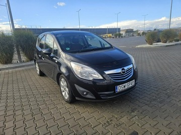 Opel Meriva II Mikrovan 1.7 CDTI ECOTEC 110KM 2011 Opel Meriva 1.7 110 km klimatronik, tempomat, zdjęcie 1