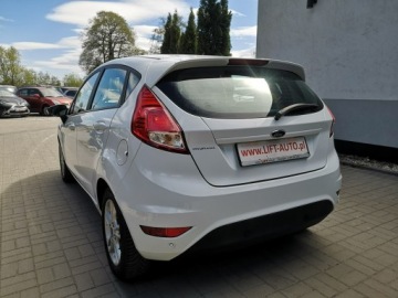 Ford Fiesta VII Hatchback 3d Facelifting 1.0 EcoBoost 100KM 2015 Ford Fiesta 1.0 Benzyna 100KM Klima Elektryka, zdjęcie 7