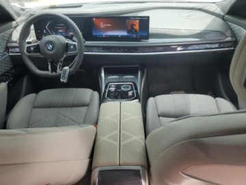 BMW 2023 BMW Seria 7 760 xi, 2023r., 4x4, 4.4L 4.4 Benzyna 536KM, zdjęcie 6