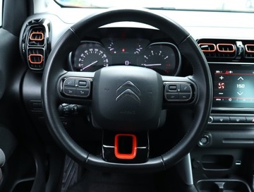 Citroen C3 Aircross  I Crossover 1.2 PureTech 110KM 2018 Citroen C3 Aircross 1.2 PureTech, Salon Polska, zdjęcie 21