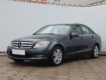 Mercedes Klasa C W204 Limuzyna 1.8 180 CGI BlueEFFICIENCY 156KM 2010 Mercedes C C 180, Automat, Skóra, Klima, zdjęcie 1