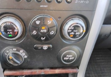 Suzuki Grand Vitara II SUV 1.9 DDiS 129KM 2007 Suzuki Grand Vitara 112007r, 1.9 DIESEL. 4x4. Przetarty prawy bok. Jezdzi., zdjęcie 13