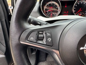 Opel Adam Hatchback 1.4 87KM 2015 Opel Adam 1.4 87KM, bogate wyposazenie, super stan, grzane fotele i kierow, zdjęcie 12