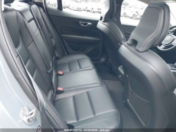 Volvo S60 III 2024 Volvo S60 B5 2024, od ubezpieczalni 2.0 Benzyna 247KM, zdjęcie 7