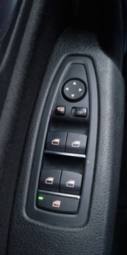 BMW Seria 1 F20-F21 Hatchback 5d Facelifting 2015 118d 150KM 2017 BMW Seria 1 LIFT 2.0 150KM Automat LED Navi Kubly 2.0 Diesel 150KM, zdjęcie 18