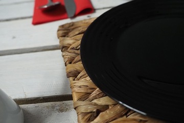 Тарелка десертная 19 см черная HARENA LUMINARC