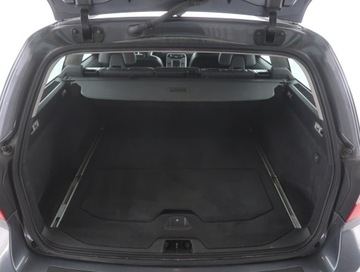 Volvo V70 III Kombi 2.4 D5 215KM 2011 Volvo V70 D5, 211 KM, Navi, Xenon, Klima, zdjęcie 12