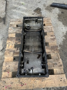 KRYT VENTILU MITSUBISHI PAJERO III 3 3.2 DID
