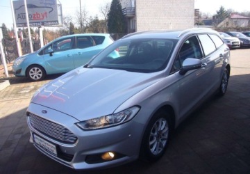 Ford Mondeo V Kombi 2.0 TDCi 150KM 2017 Ford Mondeo Ford Mondeo Salon PL 2.0 Diesel 150KM, zdjęcie 2