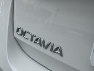 Skoda Octavia IV Liftback 1.5 TSI EVO 150KM 2023 Skoda Octavia 1.5 TSI e-Tec 150 KM Style DSG, FV23, Serwis ASO, Gwarancja, zdjęcie 13