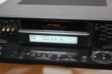 ВИДЕОРЕГИСТРАТОР SONY SLV-E9