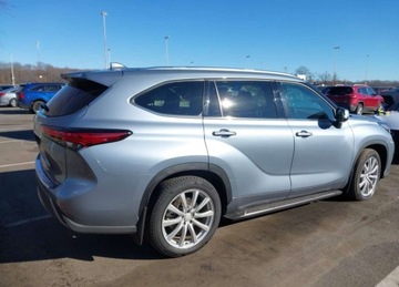 Toyota Highlander III 2023 Toyota Highlander Platinum, od ubezpieczalni 2.4 Benzyna 265KM, zdjęcie 7