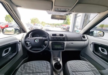 Skoda Fabia II Hatchback 1.4 i 16V 85KM 2007 Skoda Fabia 1,4 MPI Klima 86 km, zdjęcie 19