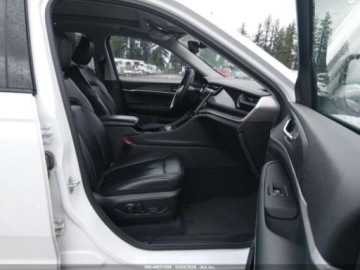 Jeep Grand Cherokee V 2023 Jeep Grand Cherokee 4XE 2023 2.0 Hybryda 270KM, zdjęcie 9