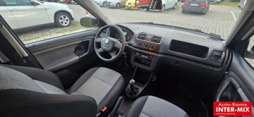 Skoda Fabia II Hatchback Facelifting 1.6 TDI CR DPF 75KM 2011 Skoda Fabia 2011r 1.6TDI klimatyzacja zarejestrowana hatchback 1.6 Diesel, zdjęcie 7