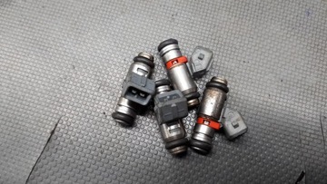 IWP058 VSTŘIKOVACÍ TRYSKA VW GOLF IV BORA 1.4 16V