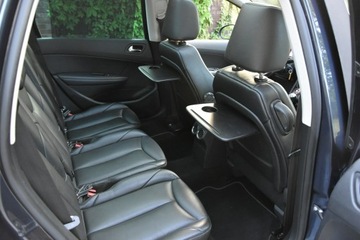 Peugeot 308 I SW 1.6 HDi FAP 112KM 2011 Peugeot 308 SW 1.6eHDi 112KM Automat 2011r. 7osób, zdjęcie 10