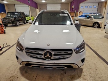 Mercedes GLC C253 2021 Mercedes-Benz GLC 300 4Matic 2021 2.0 Benzyna 255KM, zdjęcie 5
