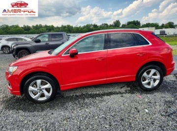 Audi Q3 II 2022 Audi Q3 Premium 40 2022 2.0 Benzyna 184KM