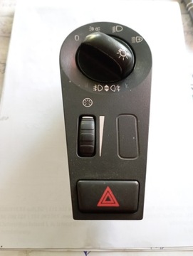 Lampy dla Volvo FH12 FM VNL 20942844 20953569 20466306 20466302 50-104-003