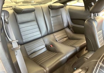 Ford Mustang V 2011 Ford Mustang 5.0 V8 GT 421 KM 2011r 139.000 km Warszawa 5.0 Benzyna, zdjęcie 7