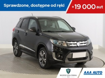 Suzuki Vitara III SUV 1.6 DDiS 120KM 2015 Suzuki Vitara 1.6 DDiS, 4X4, Skóra, Klima