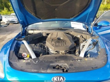 Kia Stinger Liftback 2.0 T-GDI 255KM 2018 Kia Stinger 2.0 255 KM, RWD, piekny kolor, male uszkodzenia, ubezpieczalnia, zdjęcie 11