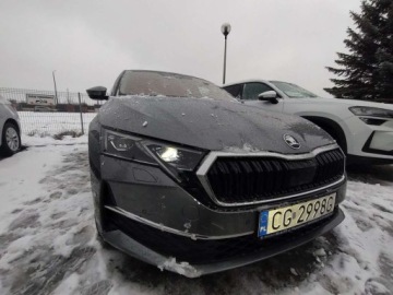 Skoda Octavia IV Liftback 1.5 TSI EVO 150KM 2025 Skoda Octavia Octavia Selection 1,5 TSI m-HEV 150 KM 7-bieg. DSG, maly prz, zdjęcie 5