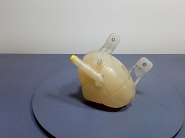 FIAT DOBLO II 1.6 MULTIFUNKCE 2 105KM NÁDOBKA VYROVNÁVACÍ KAPALINY