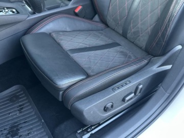 Skoda Octavia IV Kombi 2.0 TDI SCR 200KM 2022 Skoda Octavia RS 2.0 TDI 200KM 4x4 FV23%, zdjęcie 12