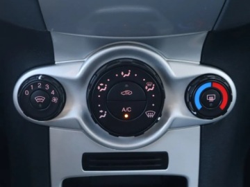 Ford Fiesta VII Hatchback 5d 1.25 Duratec 82KM 2009 Ford Fiesta 1.25 16V, Klima, zdjęcie 11
