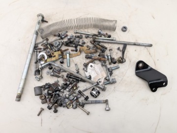 СМЕСЬ ВИНТОВ HONDA CB 600 HORNET 03+